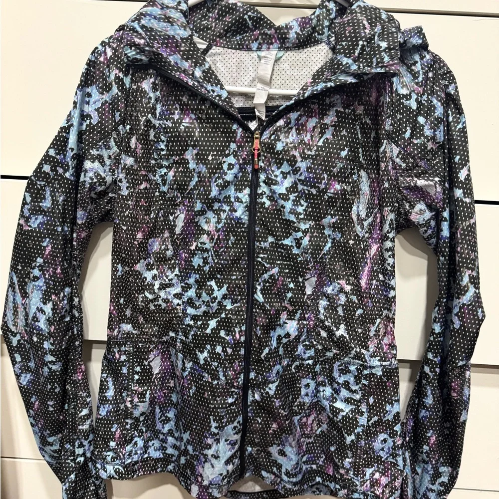 lululemon athletica Black Multicolor Raincoat - Picture 1 of 2